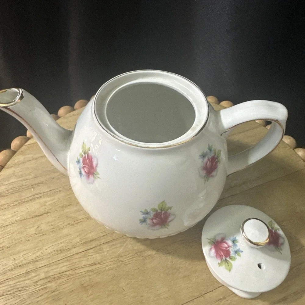Vintage Ellgreave Wood & Sons England Teapot